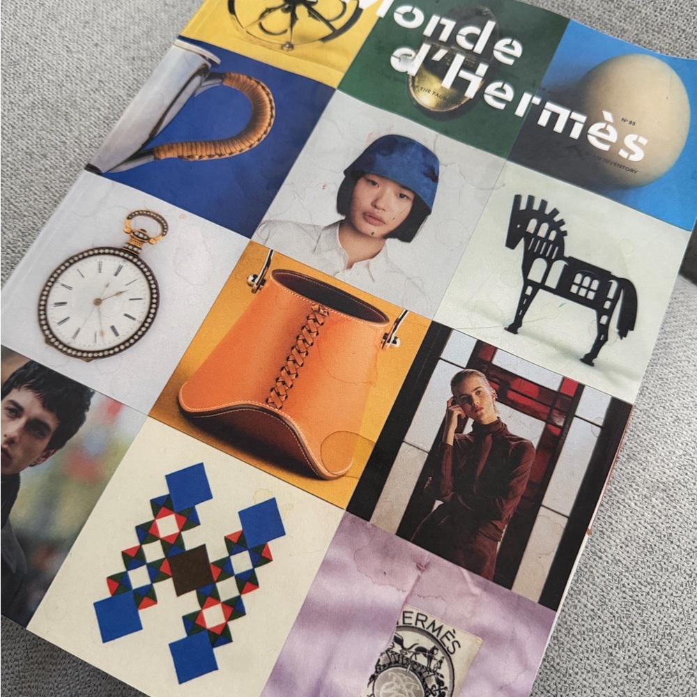 Hermès Ronde d'Hermès Magazine with water marks